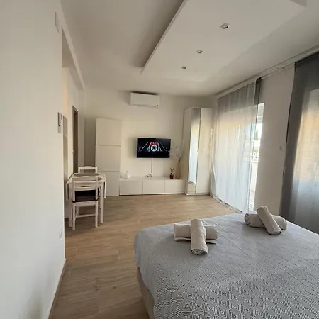 Apartment Nicol Pirovac